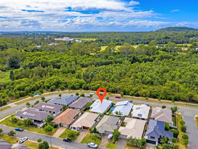 16 River Run Circuit, Ormeau Hills QLD 4208