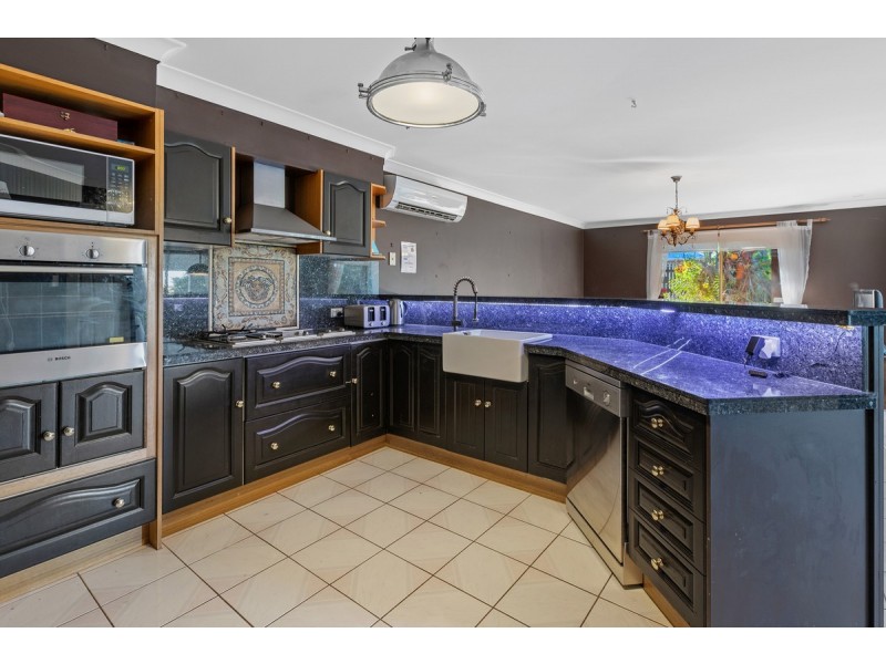 1 Labib Street, Redland Bay QLD 4165