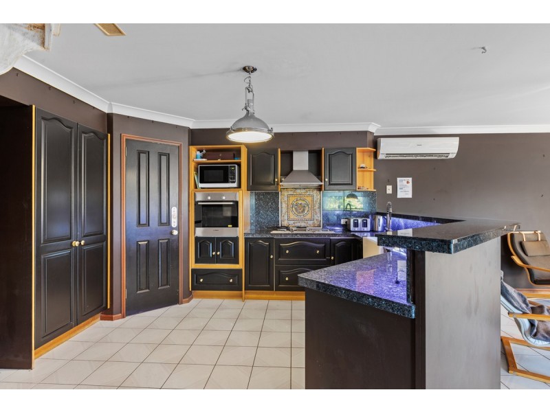 1 Labib Street, Redland Bay QLD 4165