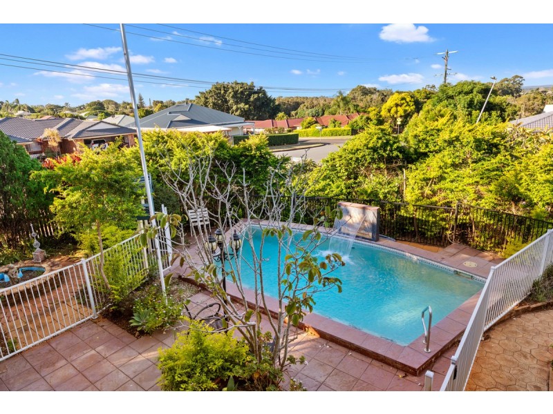 1 Labib Street, Redland Bay QLD 4165