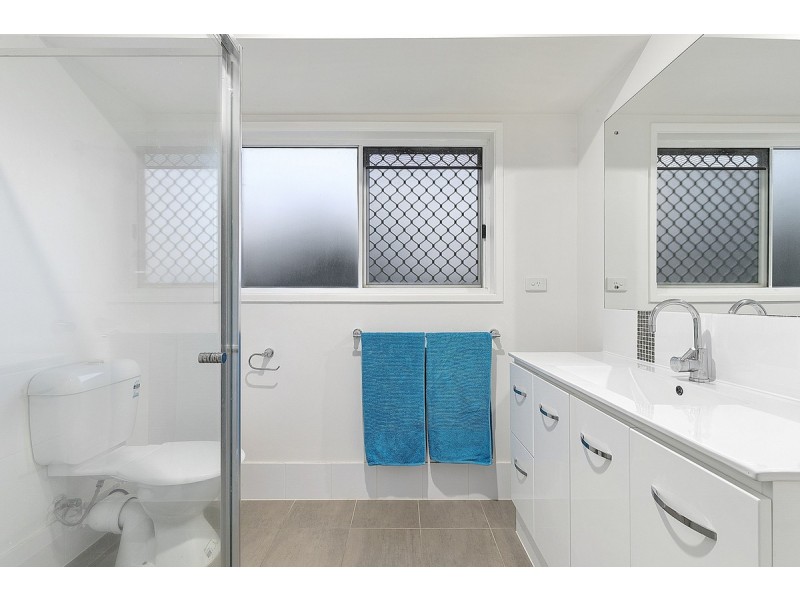 5 Lanreath Court, Alexandra Hills QLD 4161