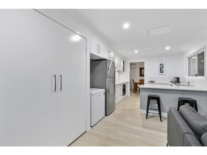 5 Lanreath Court, Alexandra Hills QLD 4161