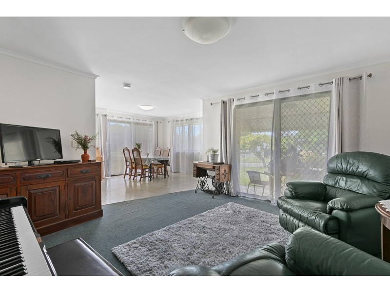 58 Albert Street, Ormiston QLD 4160