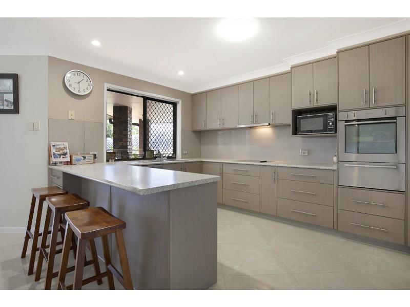 16 Kooringa Avenue, Cleveland QLD 4163