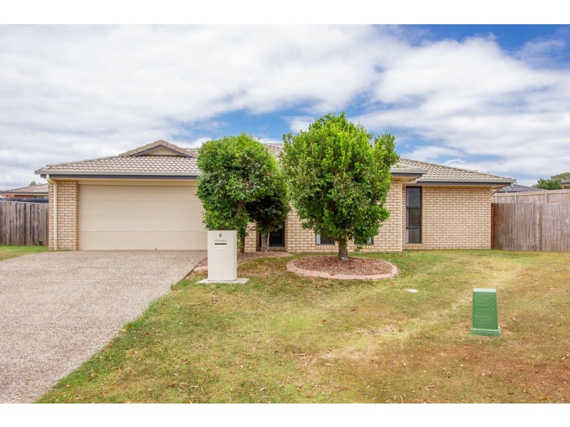 5 Louise Court, Eagleby QLD 4207