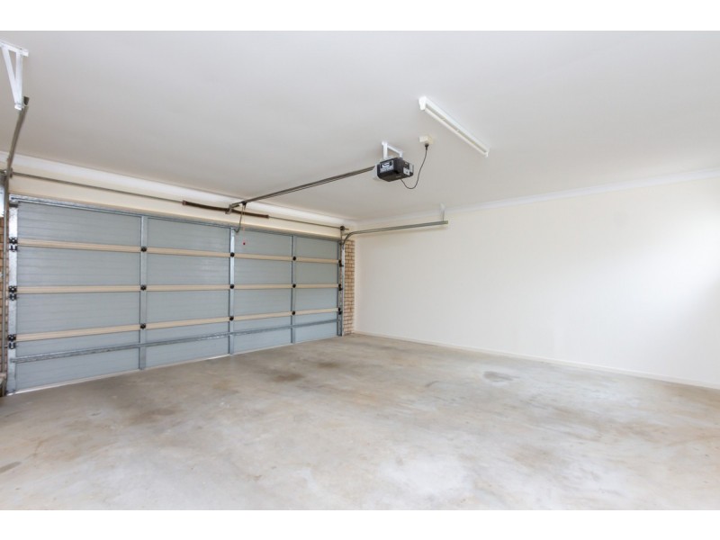 5 Louise Court, Eagleby QLD 4207