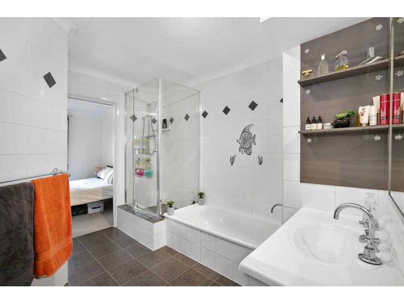 6/11-15 Wharf Street, Cleveland QLD 4163