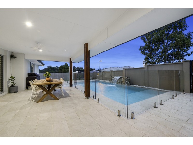 41 Parkgrove Street, Birkdale QLD 4159