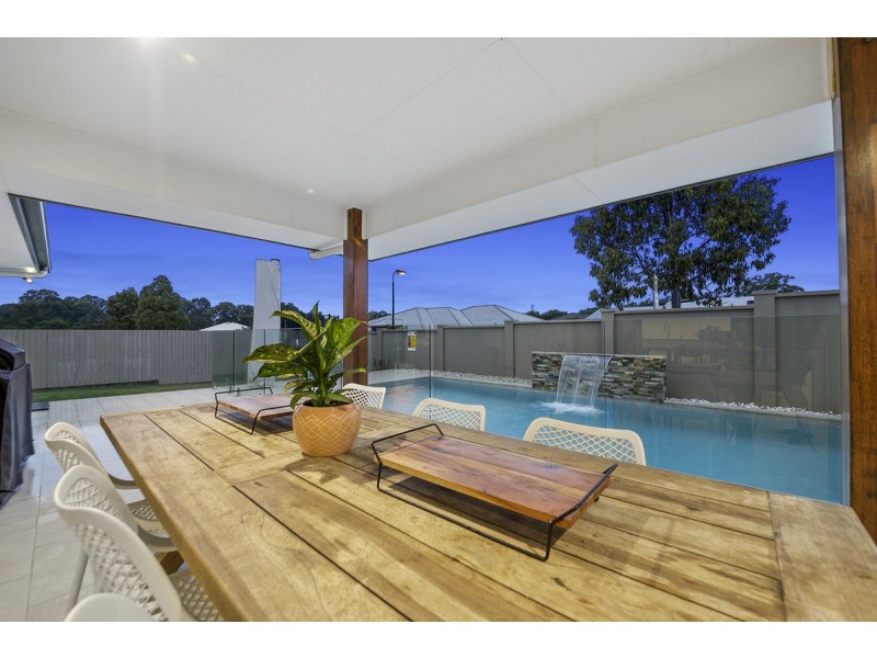 41 Parkgrove Street, Birkdale QLD 4159