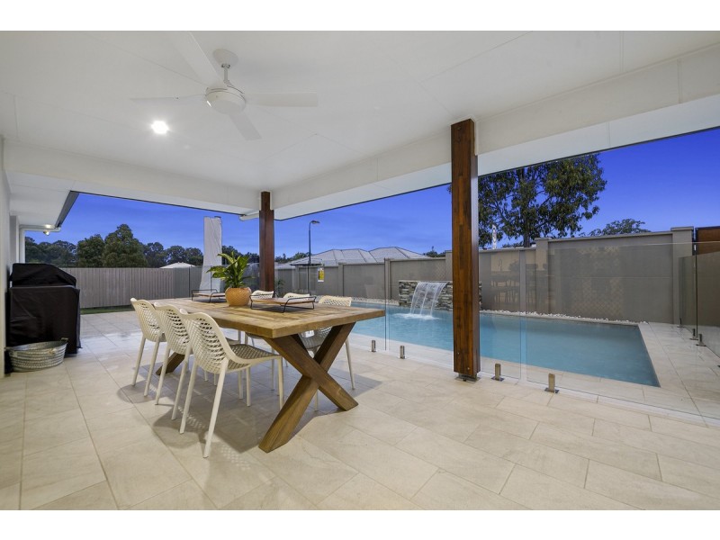 41 Parkgrove Street, Birkdale QLD 4159