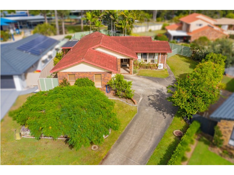 5 Linthorpe Court, Capalaba QLD 4157