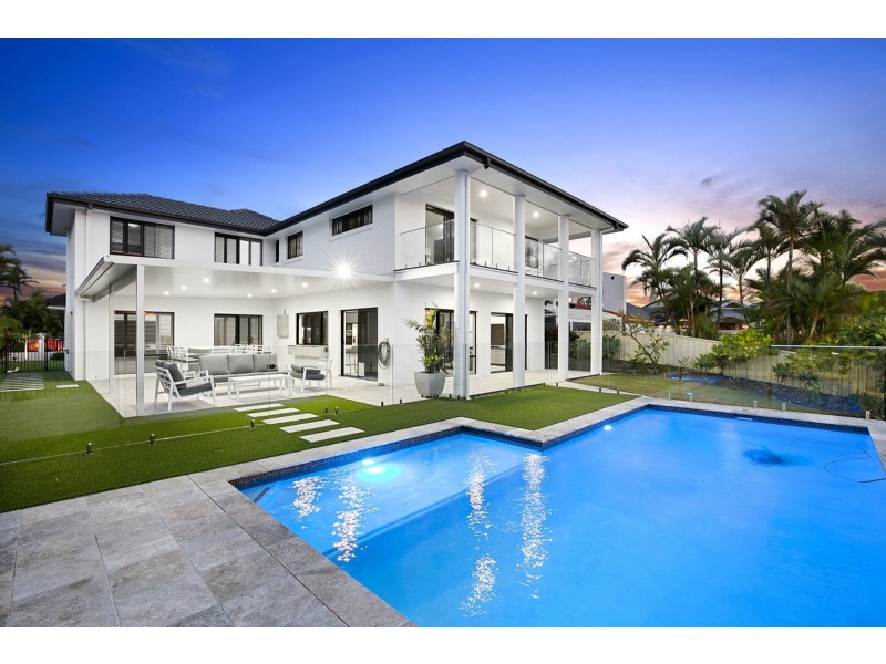 17 Voyagers Court, Raby Bay QLD 4163