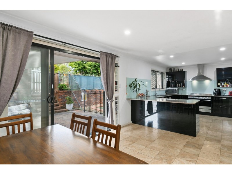 18 Brompton Street, Alexandra Hills QLD 4161