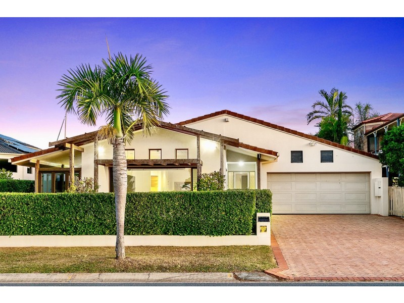 83 Masthead Drive, Raby Bay QLD 4163