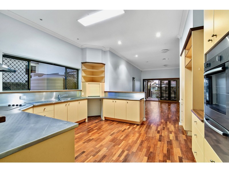 83 Masthead Drive, Raby Bay QLD 4163