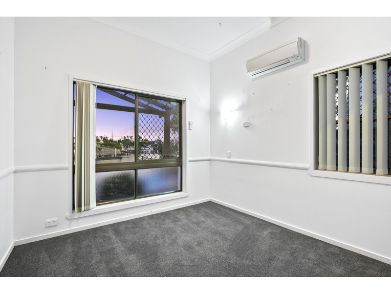 83 Masthead Drive, Raby Bay QLD 4163