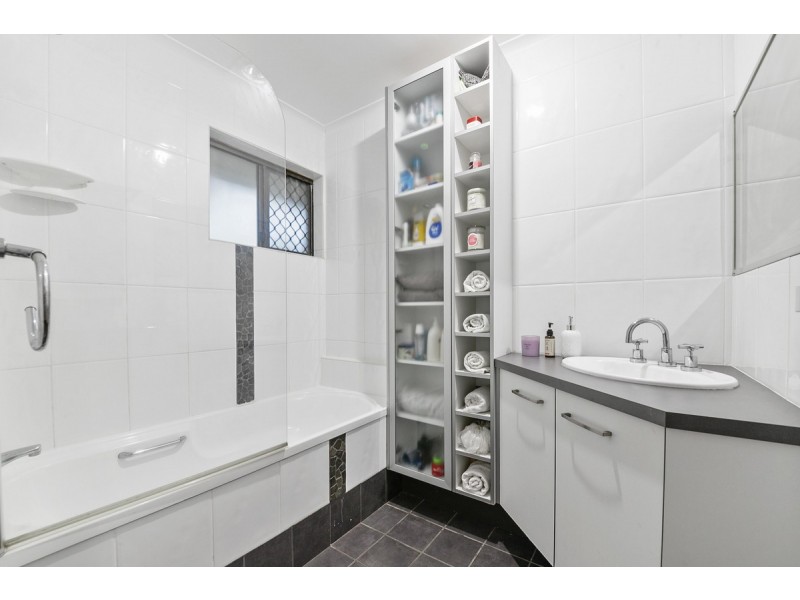 494 Main Road, Wellington Point QLD 4160