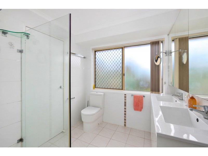 2 Lydbury Place, Alexandra Hills QLD 4161
