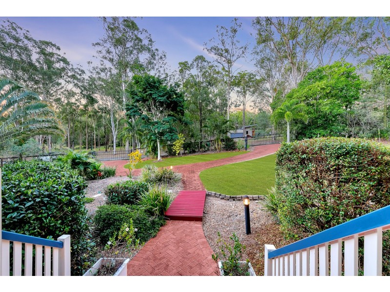 133-135 Sanctuary Drive, Mount Cotton QLD 4165