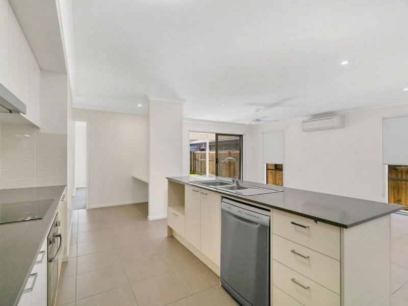 8 Congreve Crescent, Thornlands QLD 4164