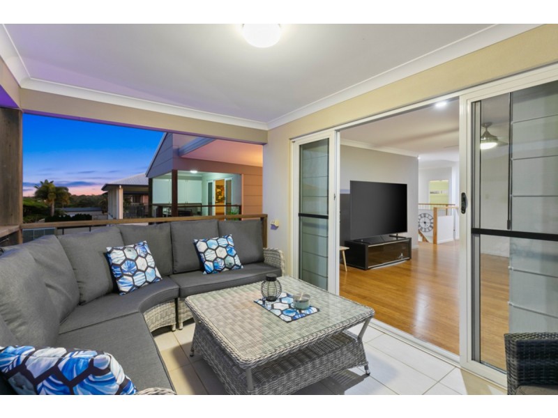 7 Orpheus Place, Redland Bay QLD 4165