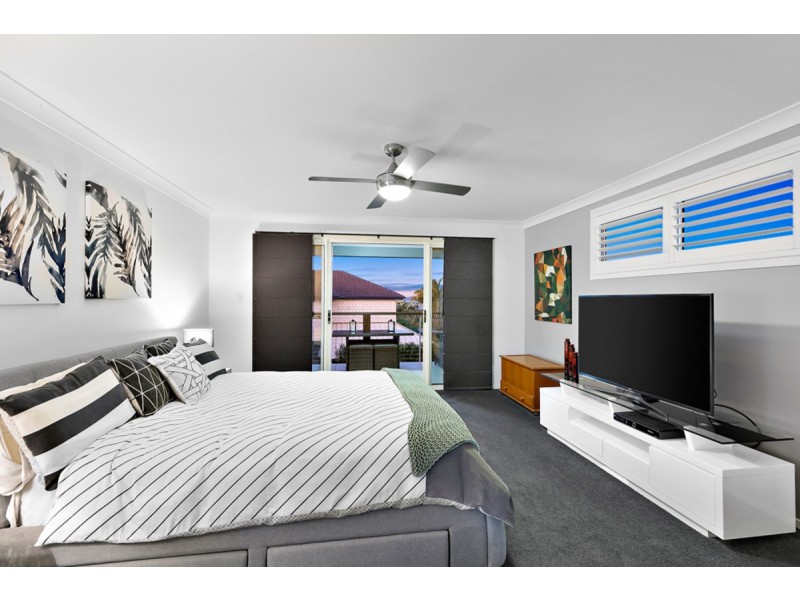 7 Orpheus Place, Redland Bay QLD 4165