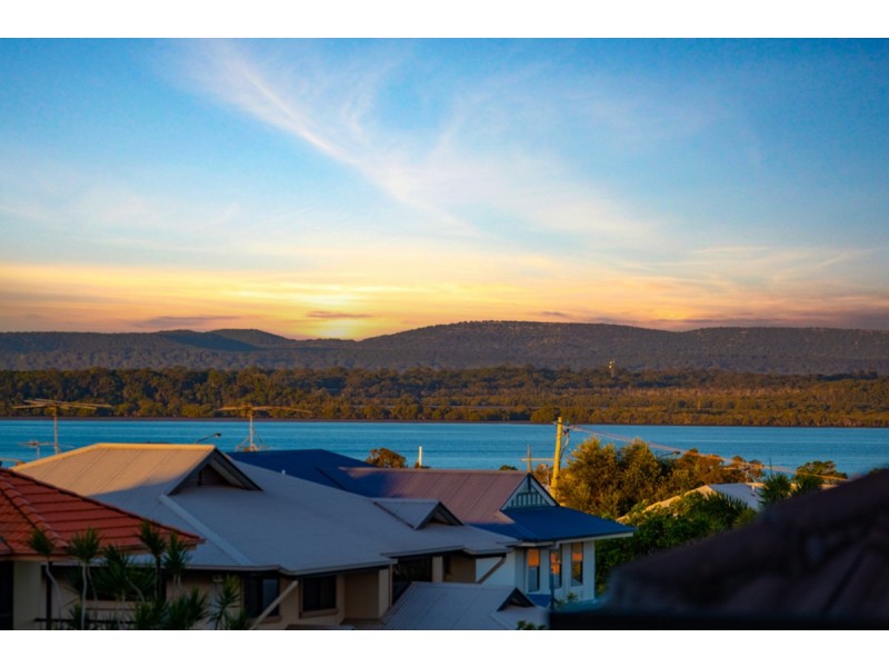 7 Orpheus Place, Redland Bay QLD 4165