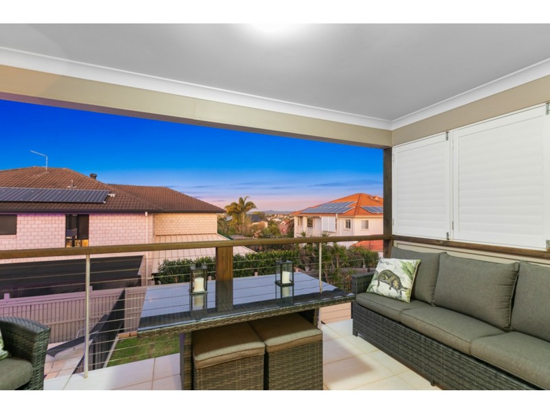 7 Orpheus Place, Redland Bay QLD 4165