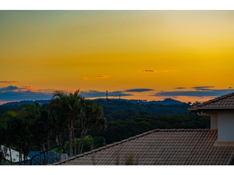 7 Orpheus Place, Redland Bay QLD 4165