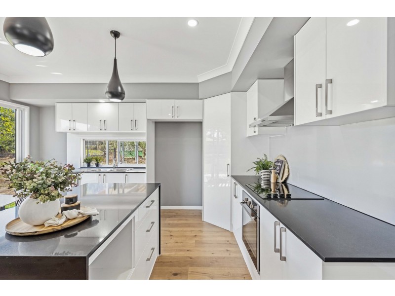 61 Haig Street, Wynnum West QLD 4178