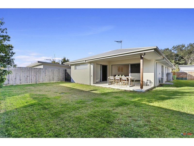 33 Ravenbourne Circuit, Capalaba QLD 4157