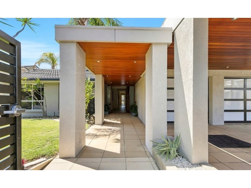 19 Masthead Drive, Cleveland QLD 4163