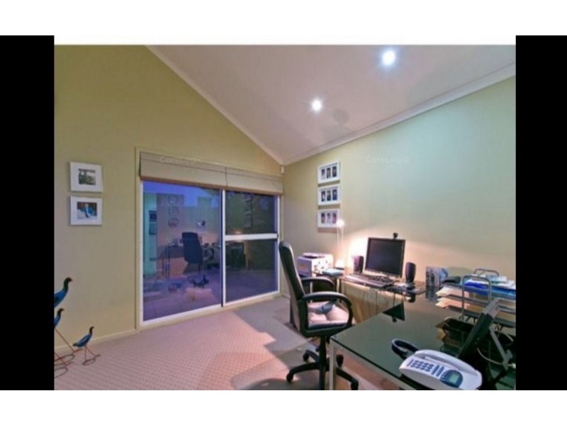 19 Masthead Drive, Cleveland QLD 4163