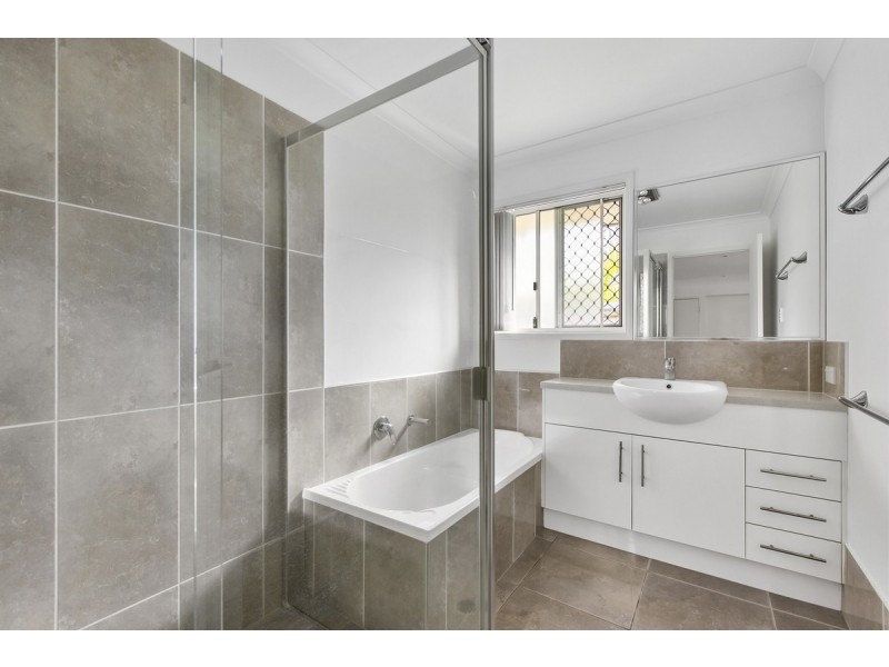 2/26 Starkey Street, Wellington Point QLD 4160