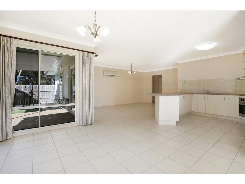 81 Queen Street, Cleveland QLD 4163