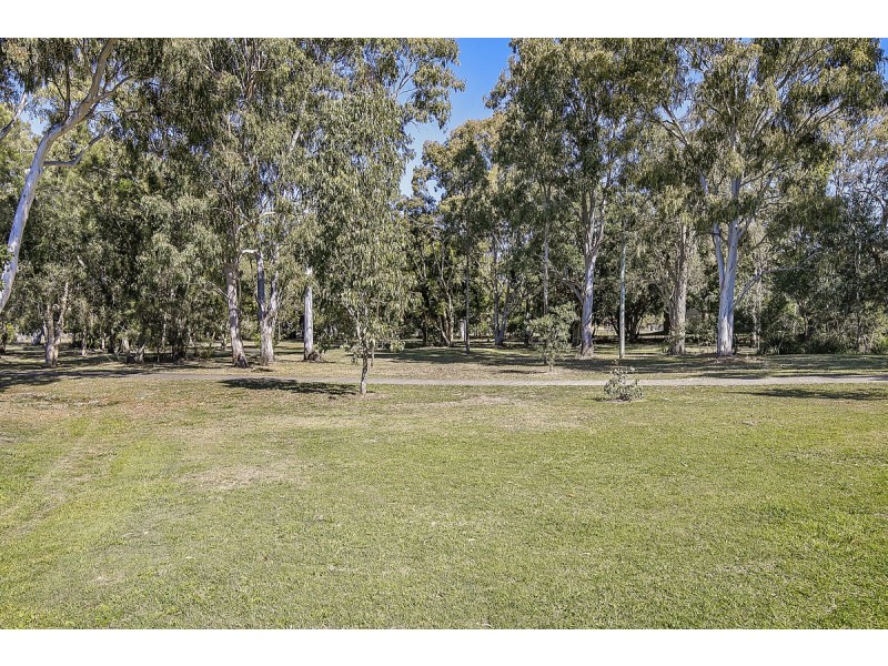 81 Queen Street, Cleveland QLD 4163