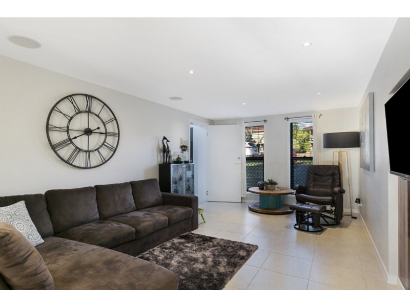 35 Drevesen Avenue, Cleveland QLD 4163