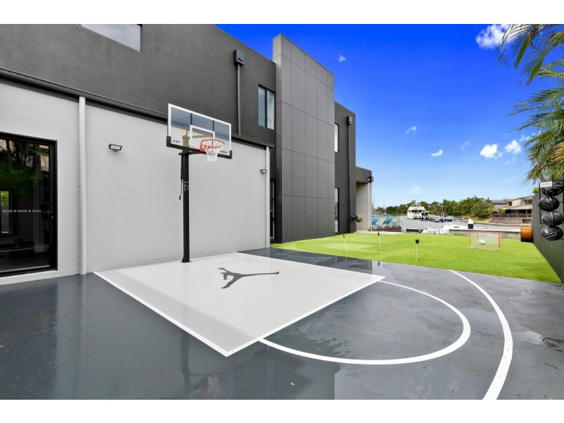 59 Anchorage Drive, Raby Bay QLD 4163