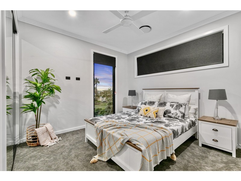 59 Anchorage Drive, Raby Bay QLD 4163