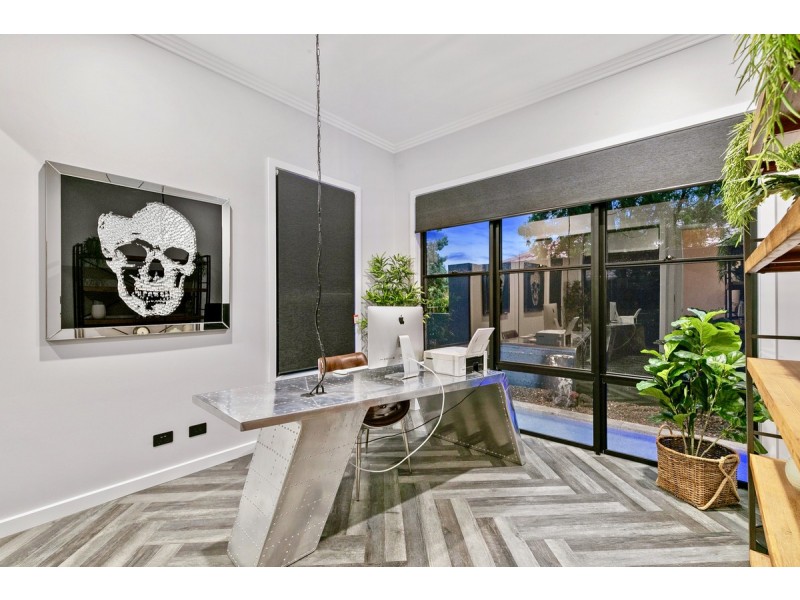 59 Anchorage Drive, Raby Bay QLD 4163