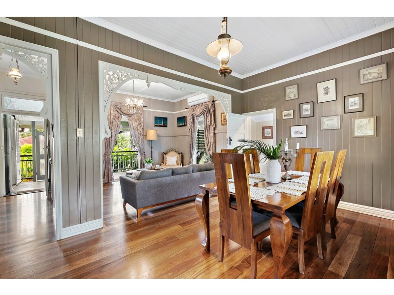 2 Keppell Street, Birkdale QLD 4159