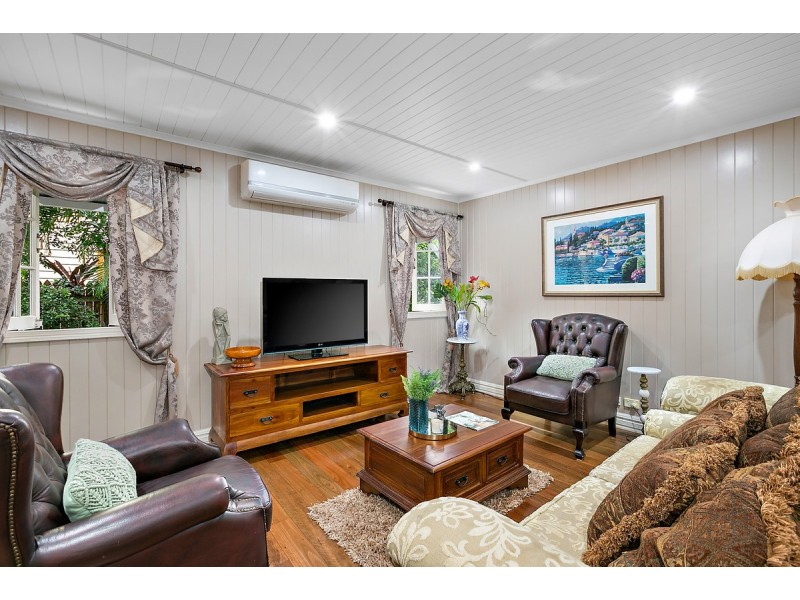 2 Keppell Street, Birkdale QLD 4159