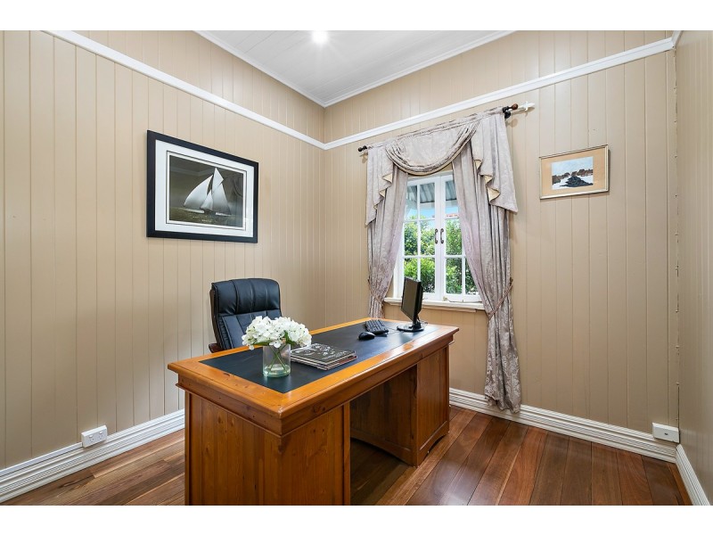 2 Keppell Street, Birkdale QLD 4159