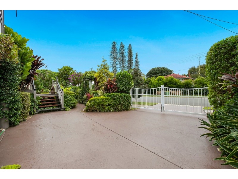 2 Keppell Street, Birkdale QLD 4159