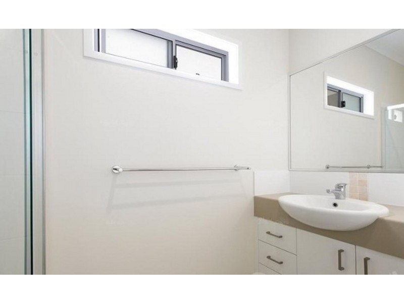 Unit 3/104 Wynyard Street, Cleveland QLD 4163