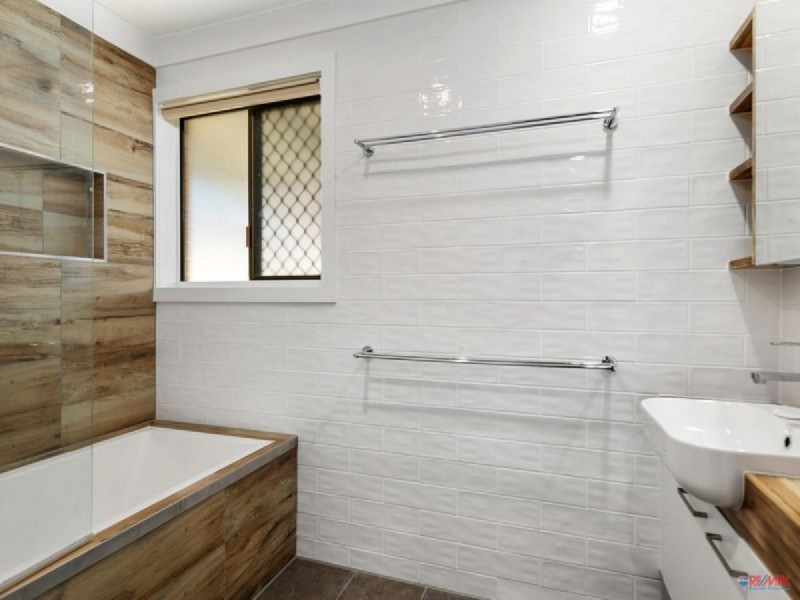8 Newlyn Court, Alexandra Hills QLD 4161