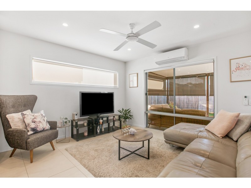 27 Brooyar Crescent, Capalaba QLD 4157