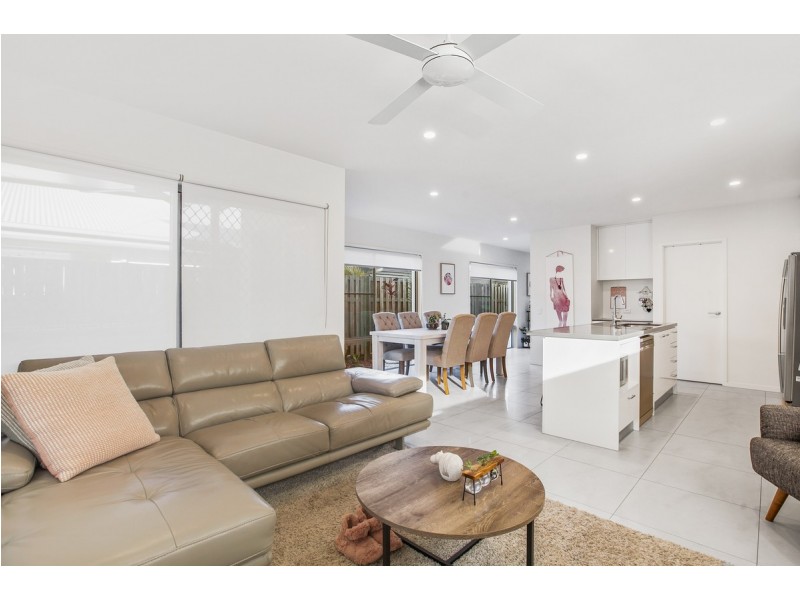 27 Brooyar Crescent, Capalaba QLD 4157