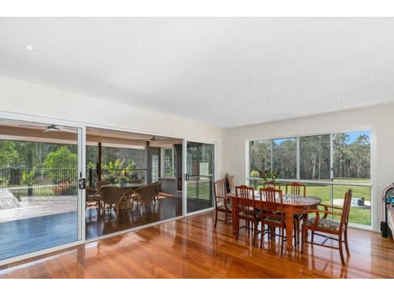 64 Heinemann Road, Redland Bay QLD 4165