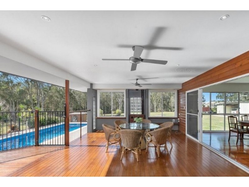 64 Heinemann Road, Redland Bay QLD 4165